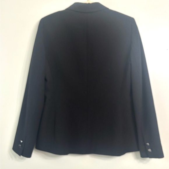TAHARI Arthur S. Levine Notch Collar Black Blazer - Picture 4 of 6